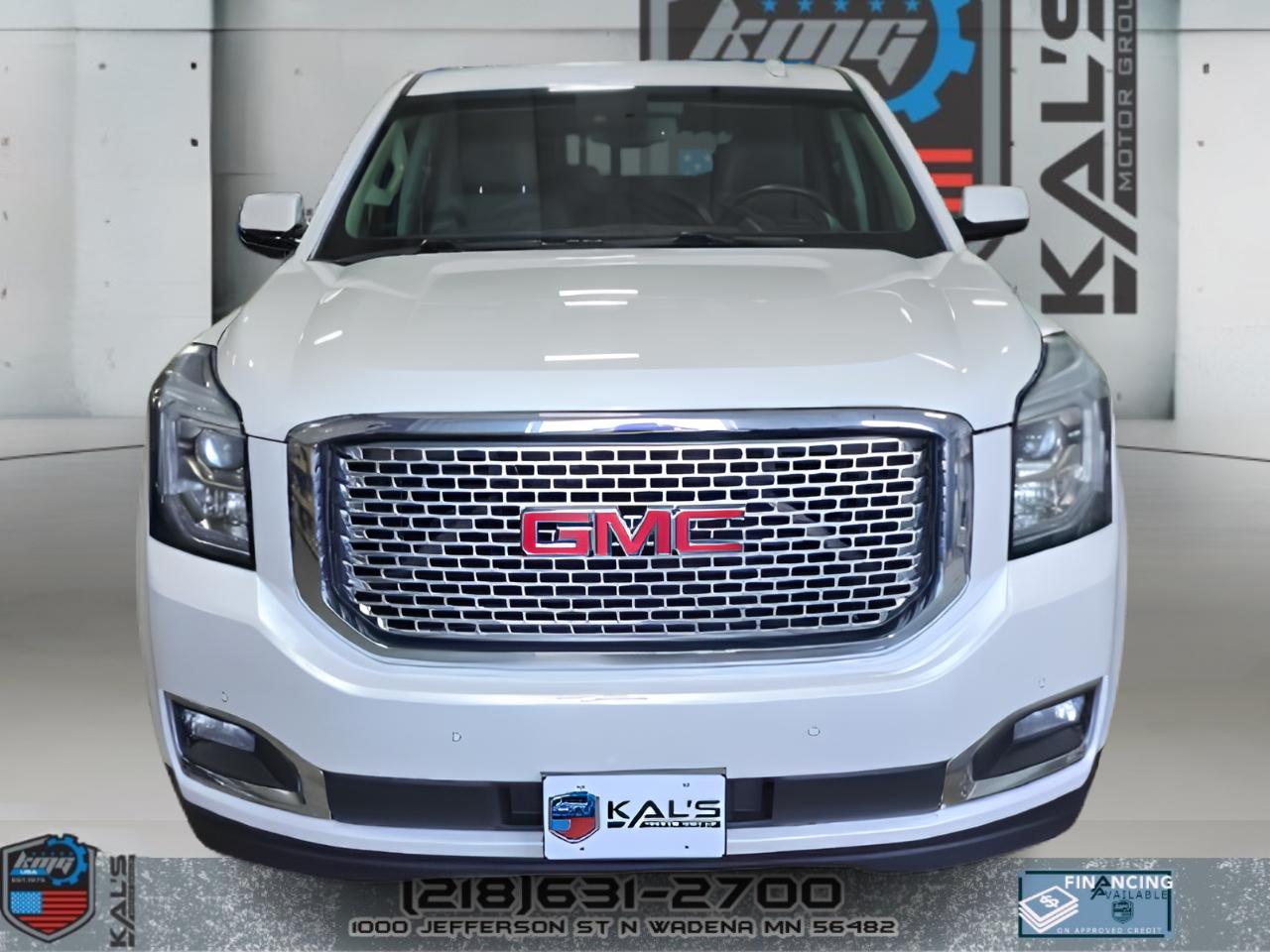 GMC Yukon Denali 4WD 2016