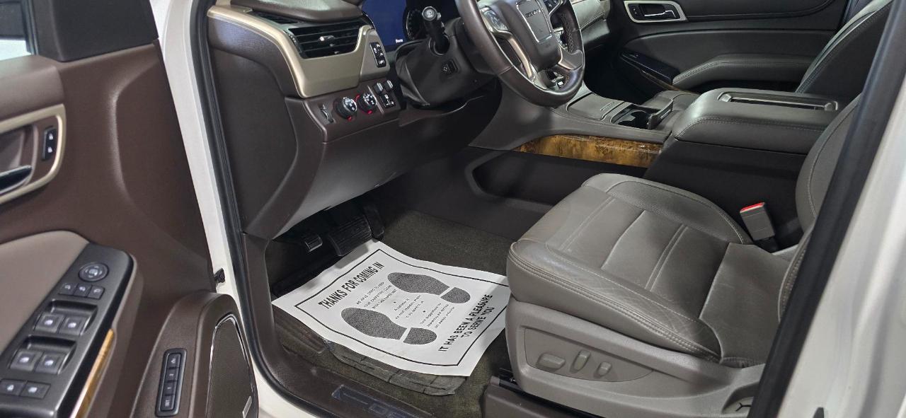 GMC Yukon Denali 4WD 2016