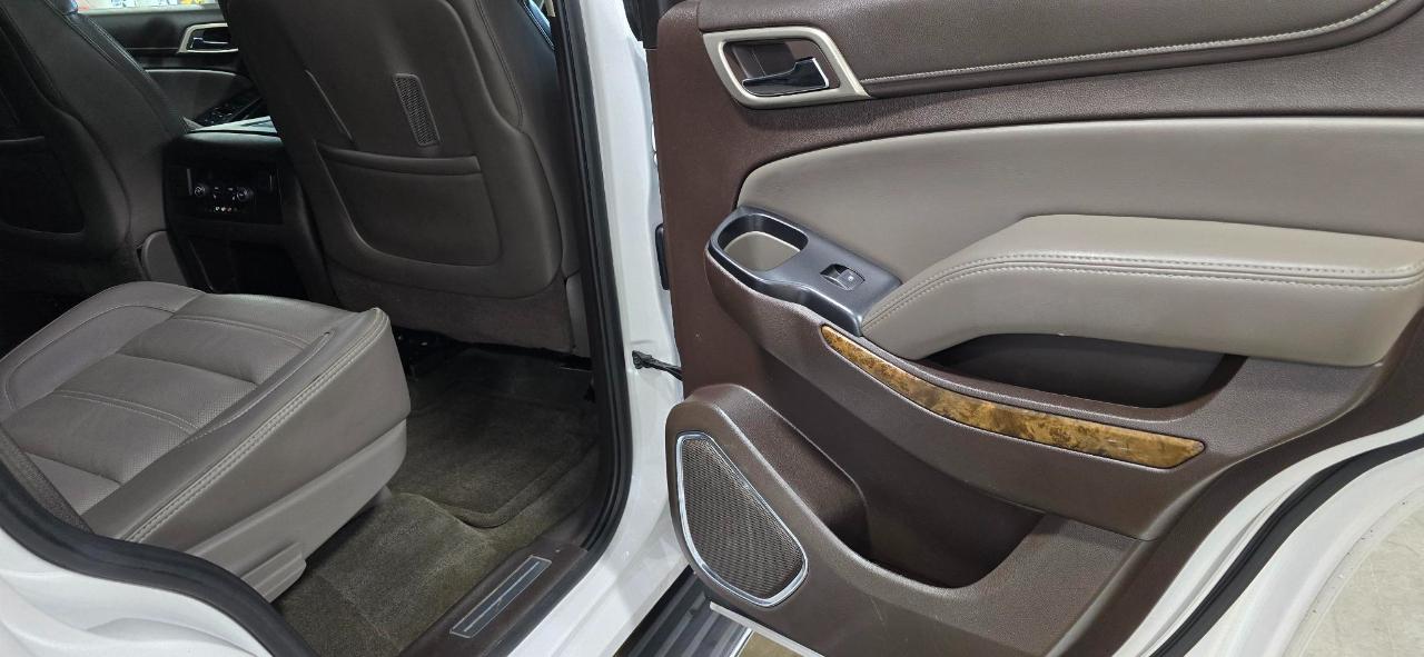 GMC Yukon Denali 4WD 2016