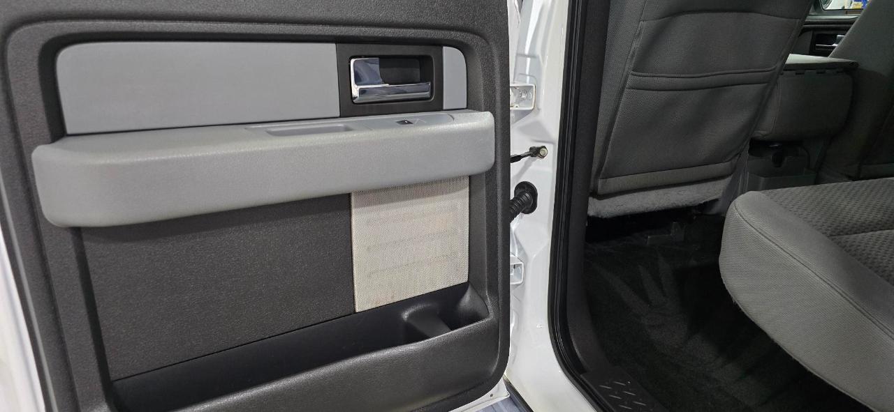 Ford F-150 XLT SuperCrew Short Bed 4WD 2014