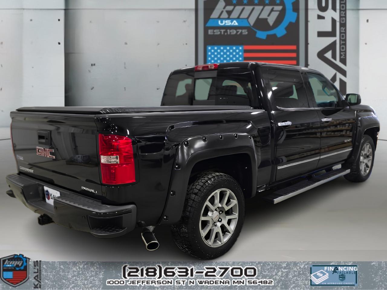 GMC Sierra 1500 Denali Crew Cab Short Box 4WD 2015