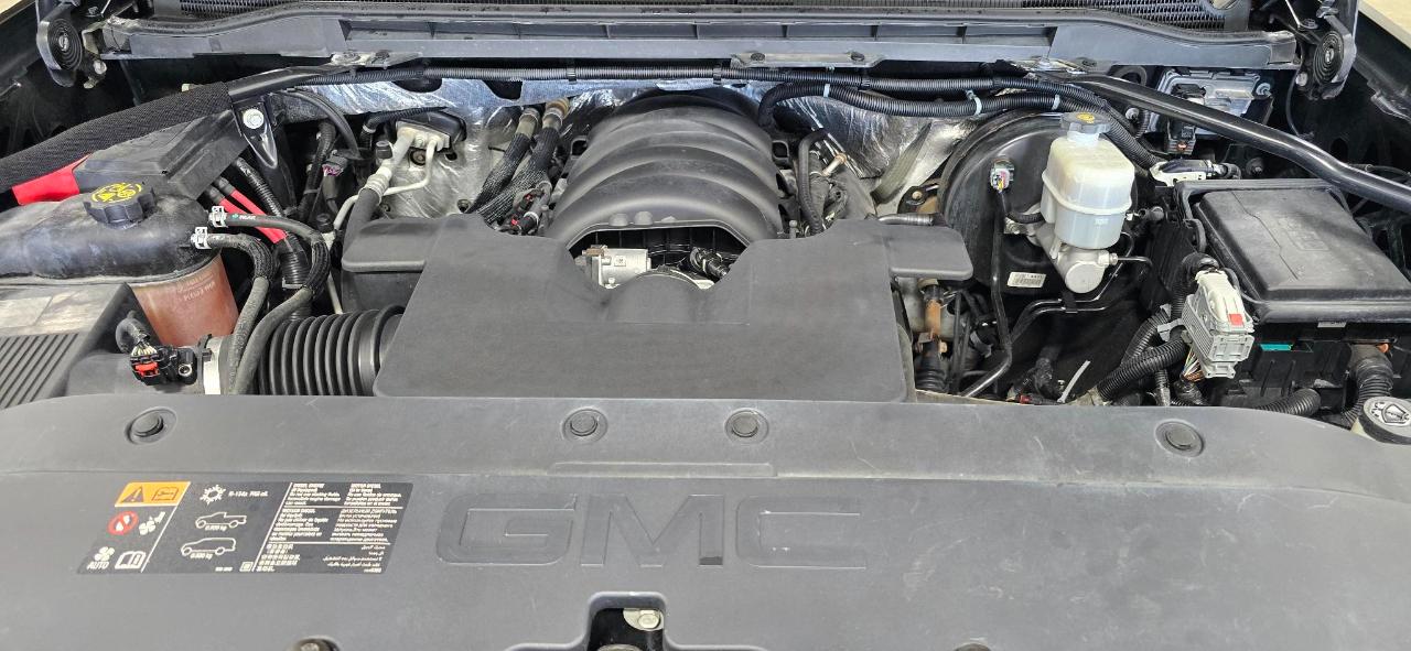 GMC Sierra 1500 Denali Crew Cab Short Box 4WD 2015
