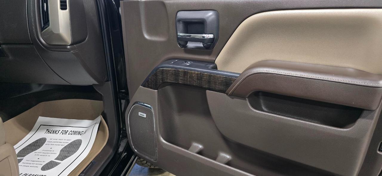 GMC Sierra 1500 Denali Crew Cab Short Box 4WD 2015