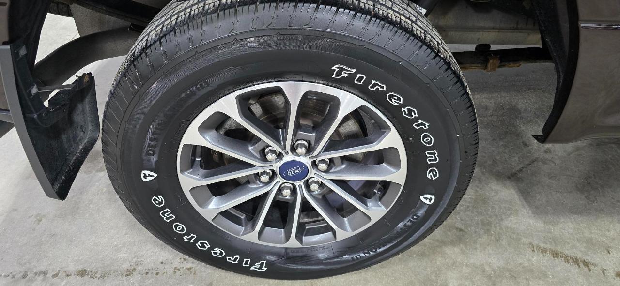 Ford F-150 XLT SuperCrew Short Bed 4WD 2019