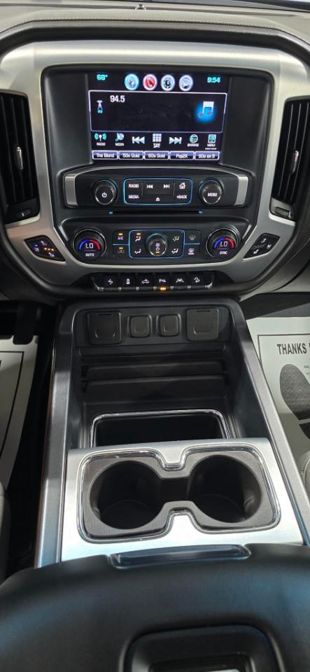 GMC Sierra 1500 SLT Crew Cab Short Box 4WD 2018