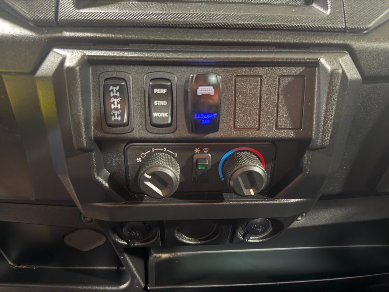 Polaris Ranger XP 1000 Northstar Ultimate Ride Command EPS  2020