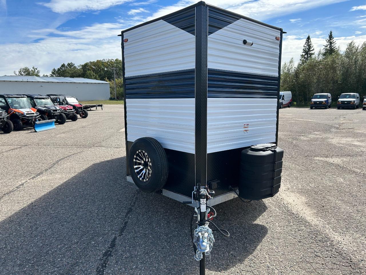 Glacier 17RJ  2027