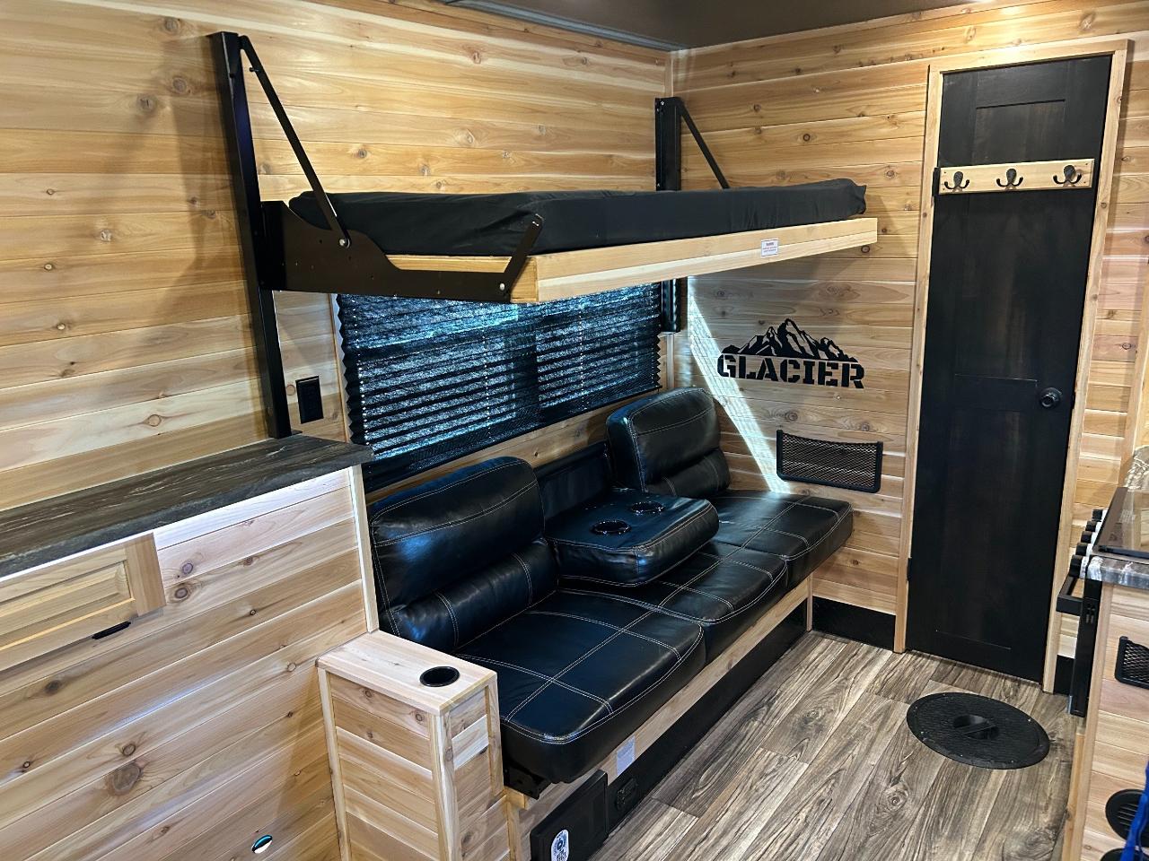 Glacier 17RJ  2027