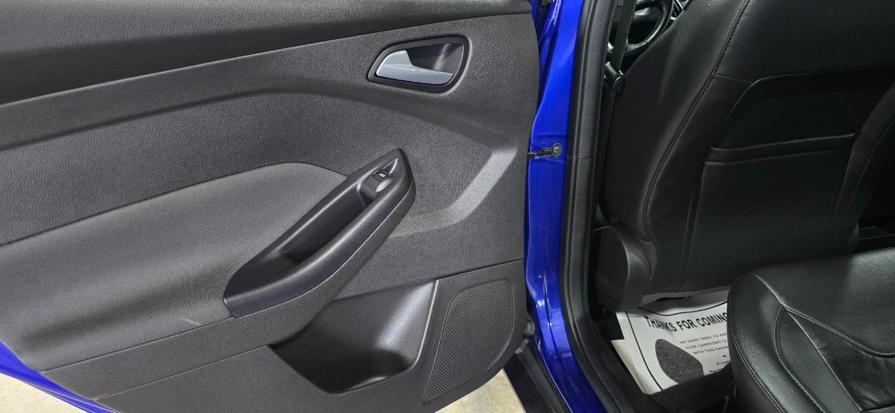 Ford Focus SE Sedan 2015