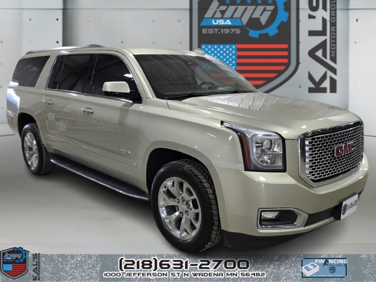 GMC Yukon XL Denali 4WD 2017