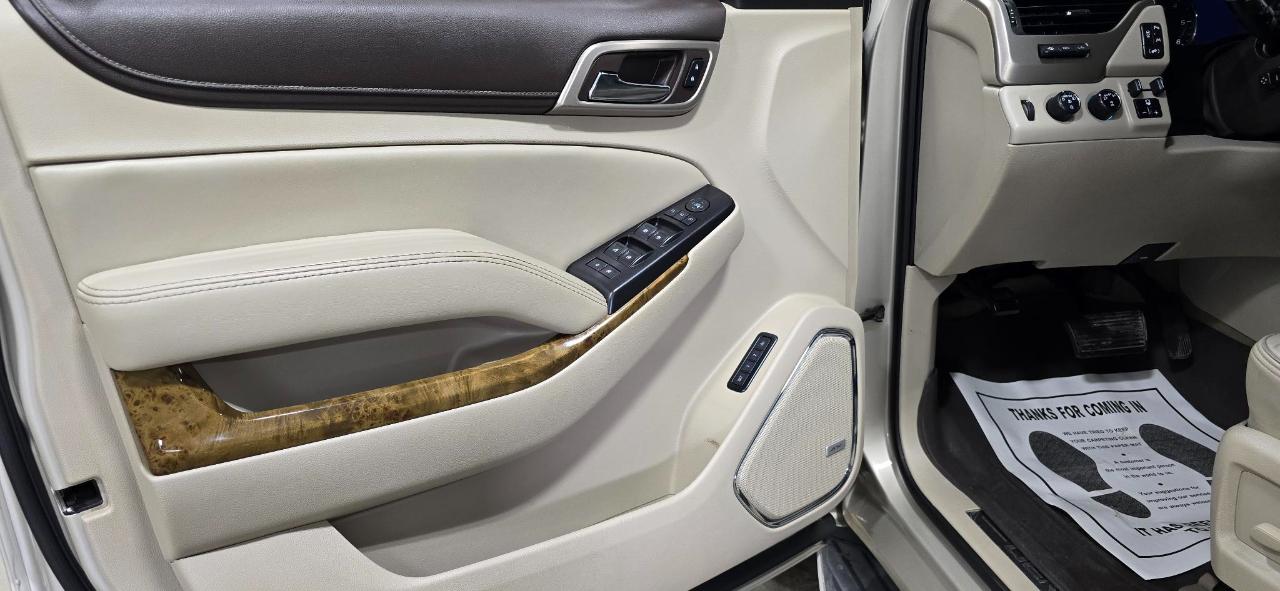 GMC Yukon XL Denali 4WD 2017