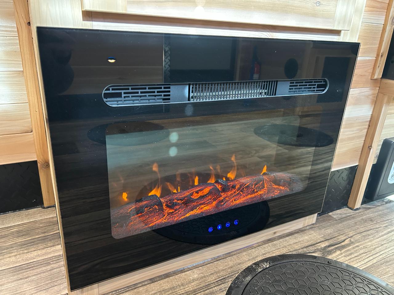 Glacier 17RJ  2027