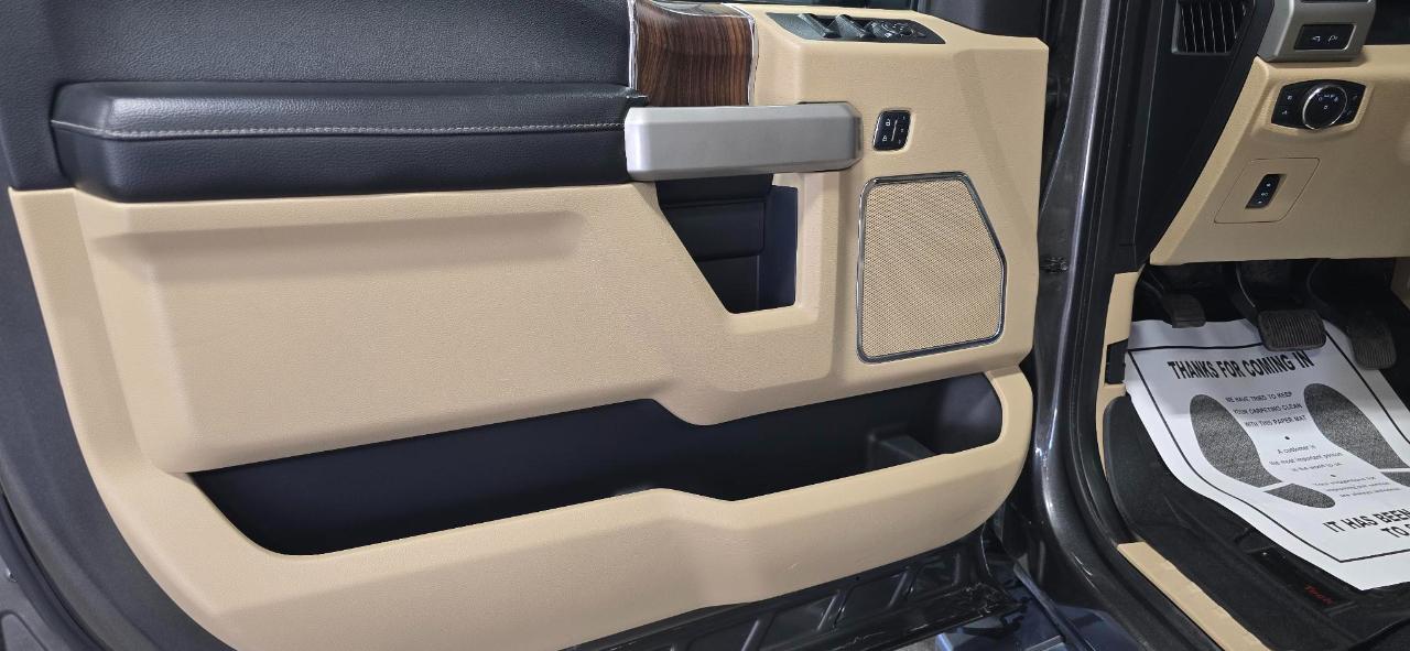 Ford F-150 Lariat SuperCrew 5.5-ft. Bed 4WD 2017
