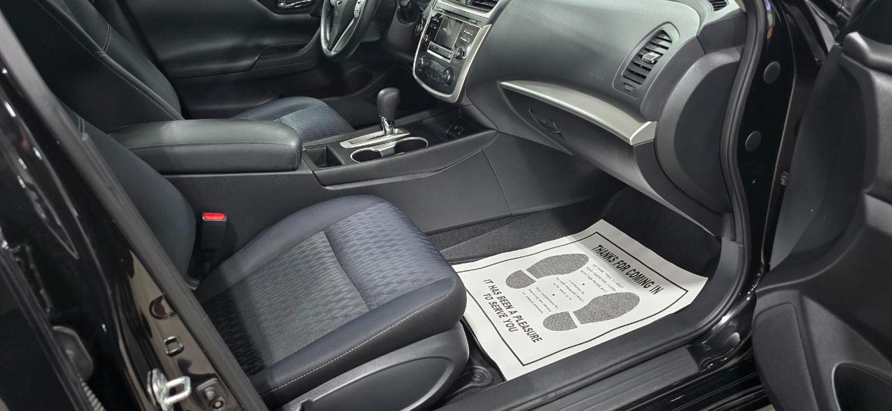 Nissan Altima 2.5 SV 2018