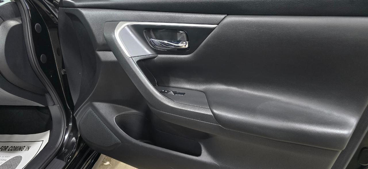 Nissan Altima 2.5 SV 2018