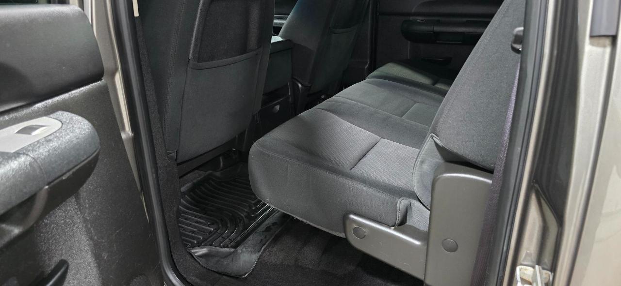 Chevrolet Silverado 2500HD LT Crew Cab 4WD 2012