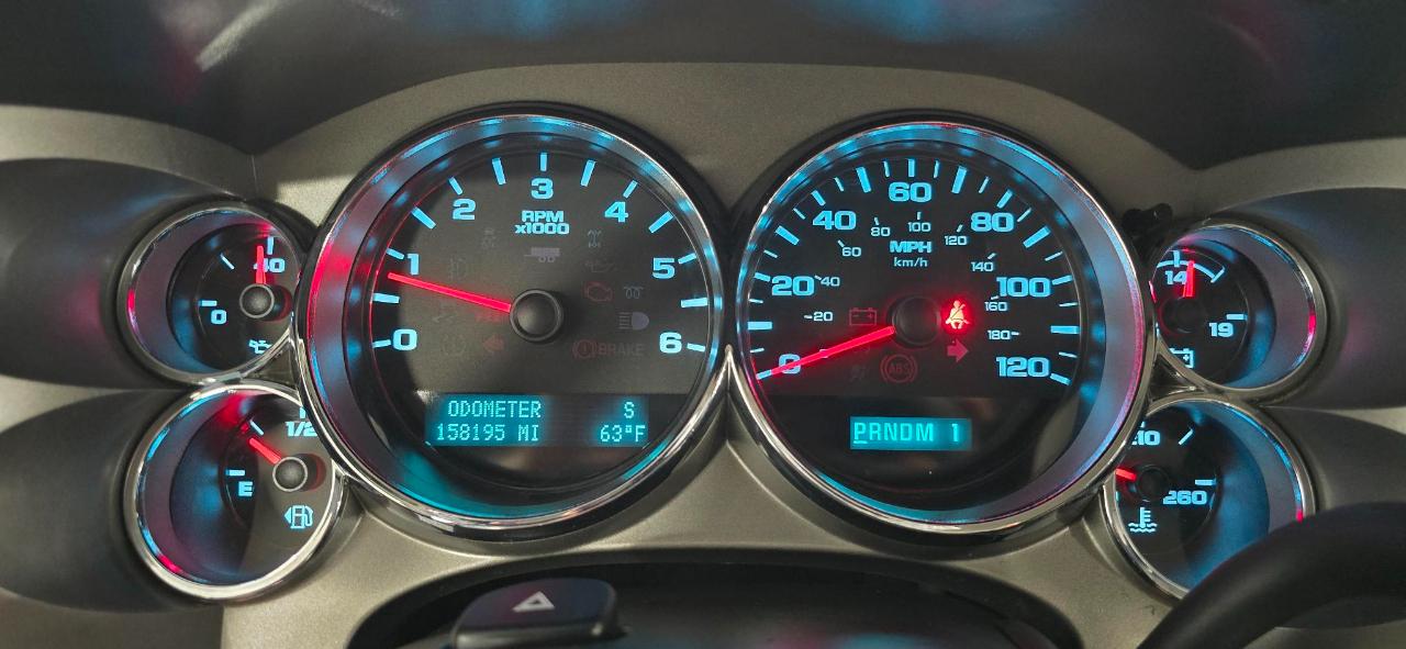 Chevrolet Silverado 2500HD LT Crew Cab 4WD 2012