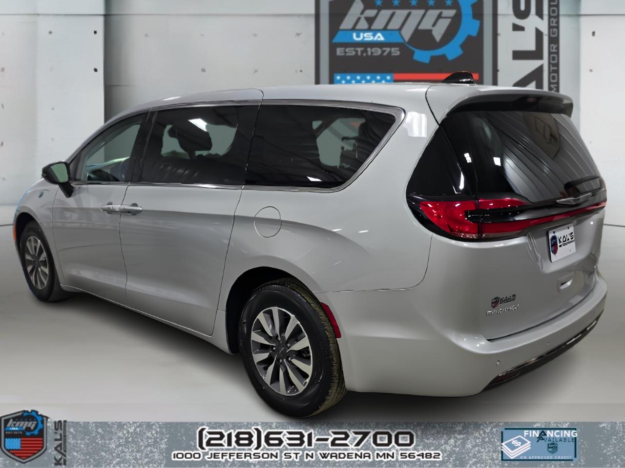 Chrysler Pacifica Hybrid Select 2024