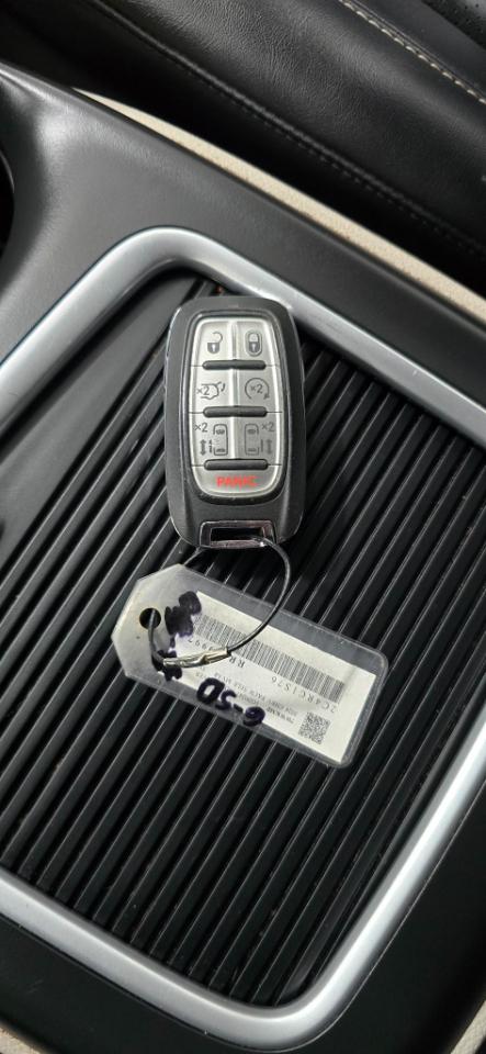 Chrysler Pacifica Hybrid Select 2024