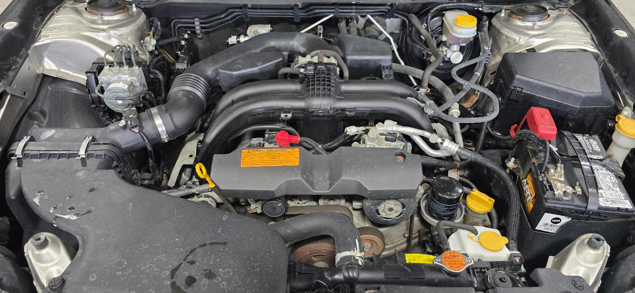 Subaru Outback 2.5i Premium 2015
