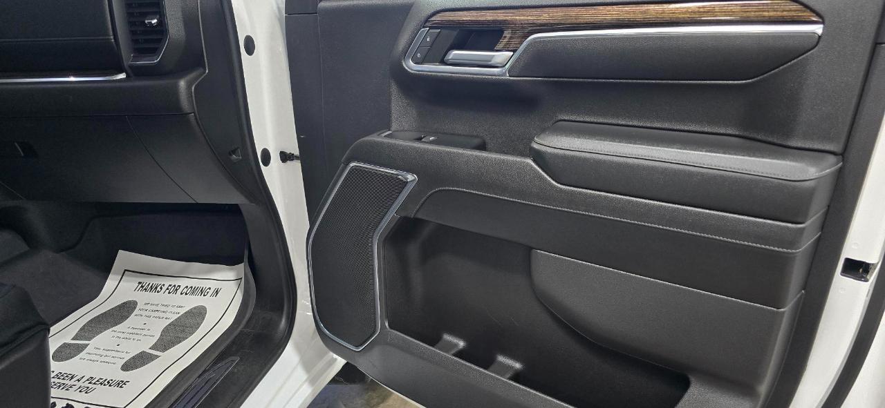 GMC Sierra 1500 SLE Crew Cab 4WD 2023