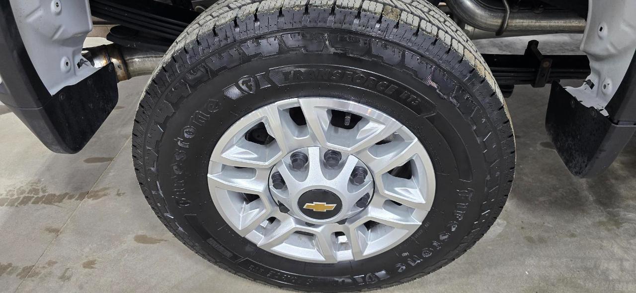 Chevrolet Silverado 2500HD LT Crew Cab Short Box 4WD 2025