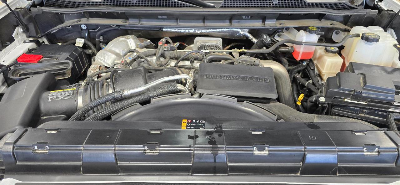 Chevrolet Silverado 2500HD LT Crew Cab Short Box 4WD 2025
