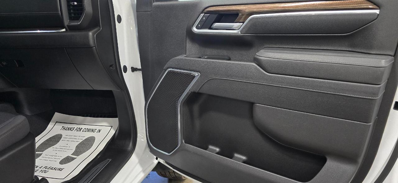 Chevrolet Silverado 2500HD LT Crew Cab Short Box 4WD 2025