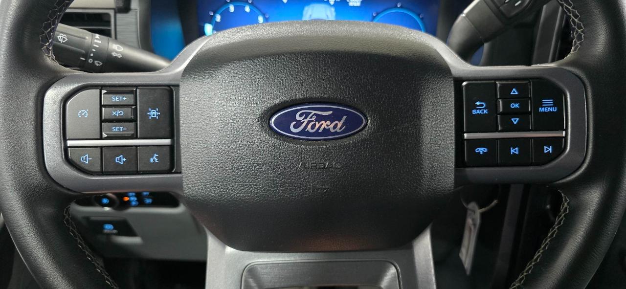 Ford F-150 XLT SuperCrew 4WD 2025