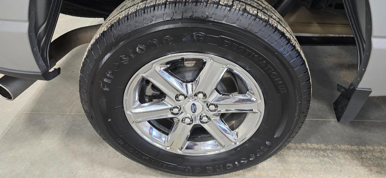 Ford F-150 XLT SuperCrew 4WD 2025