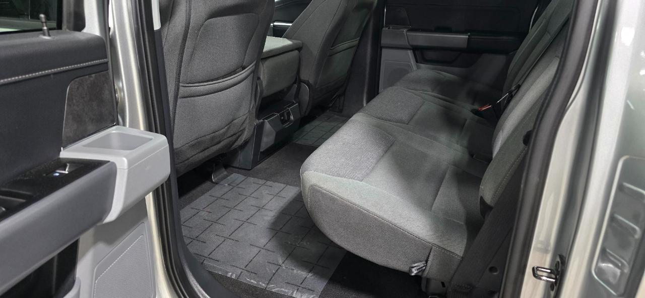 Ford F-150 XLT SuperCrew 4WD 2025