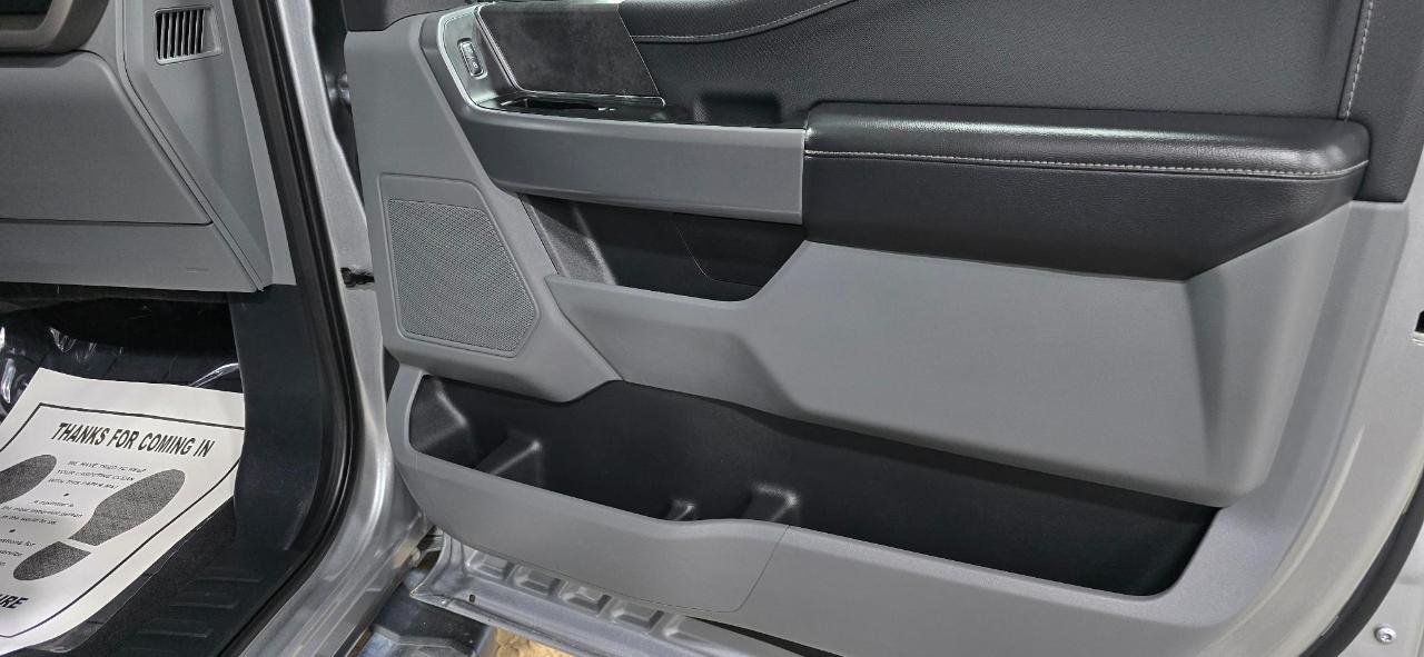 Ford F-150 XLT SuperCrew 4WD 2025