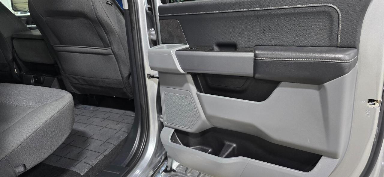 Ford F-150 XLT SuperCrew 4WD 2025