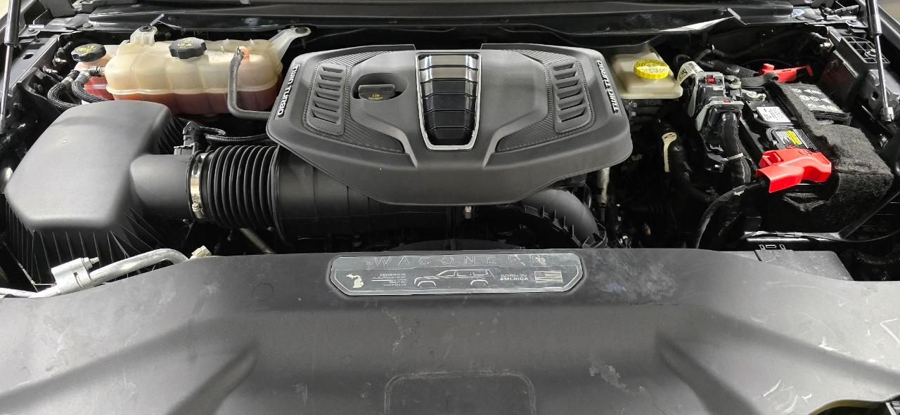 Jeep Grand Wagoneer Series II 4WD 2024