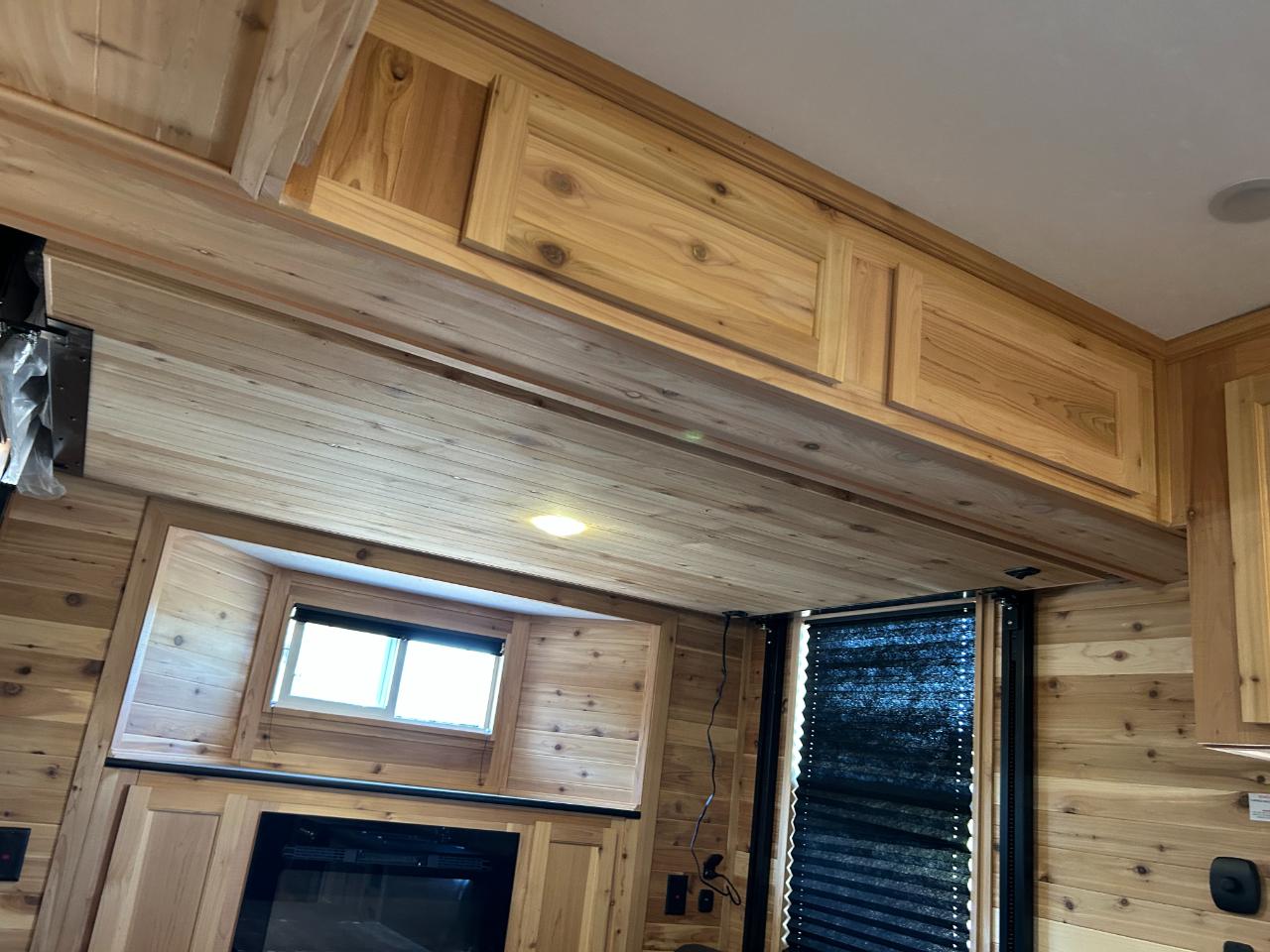 Ice Castle 8x17 Itasca ZR-17  2027