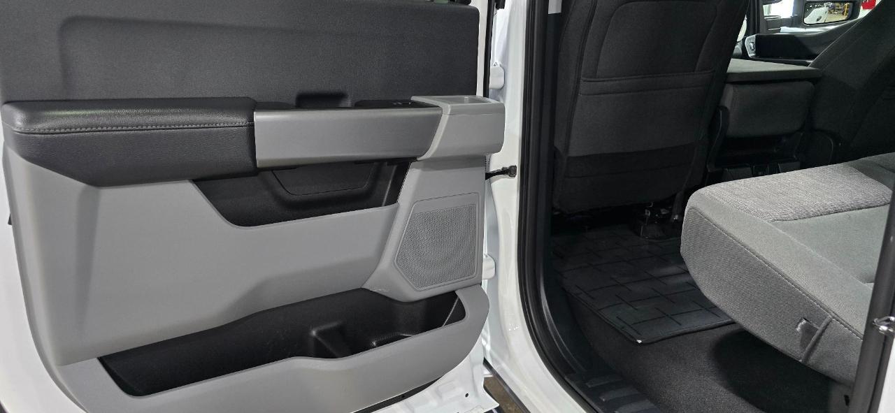 Ford F-250 SD XLT Crew Cab SWB 4WD 2026