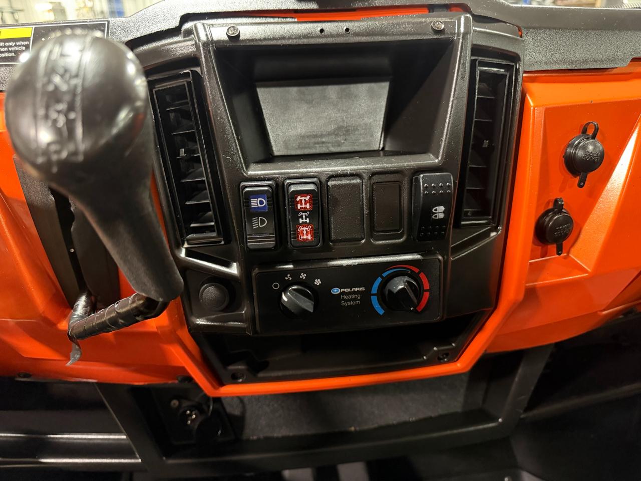 Polaris Ranger XP 900  2013