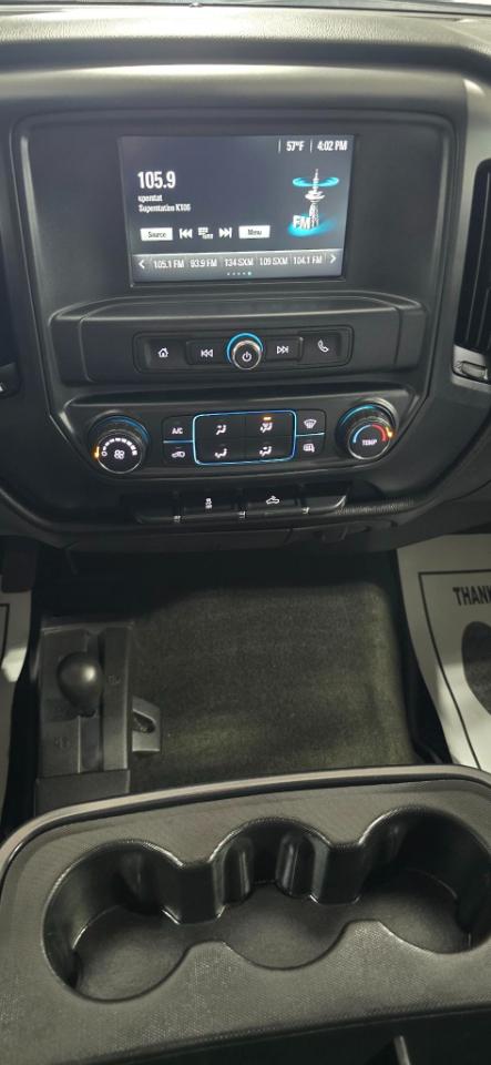 GMC Sierra 1500 Base Crew Cab Short Box 4WD 2017