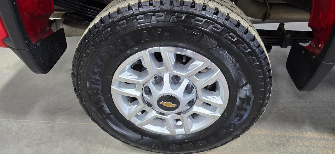 Chevrolet Silverado 2500HD LT Crew Cab Long Box 4WD 2025