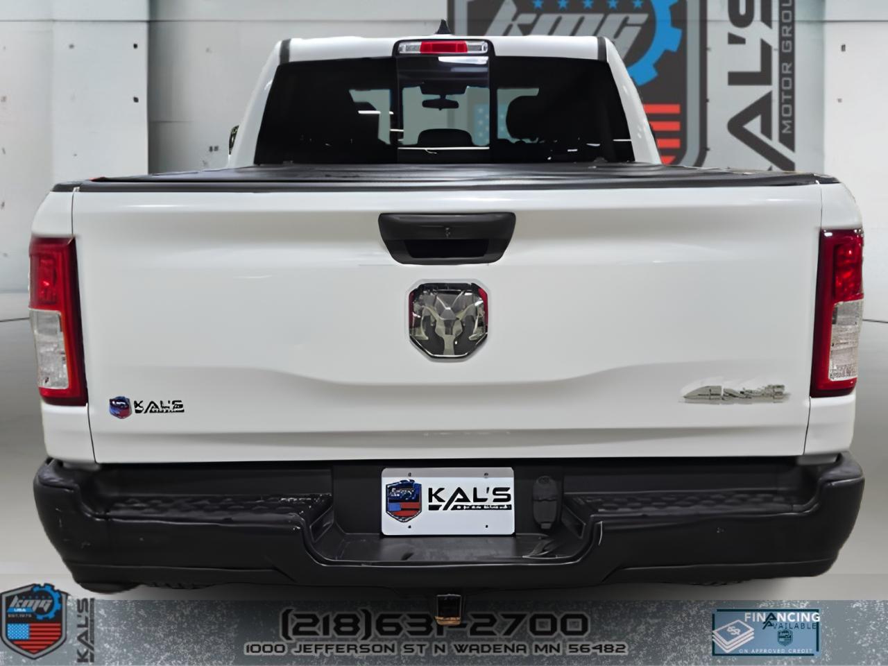RAM 1500 Tradesman Crew Cab 4WD 2022