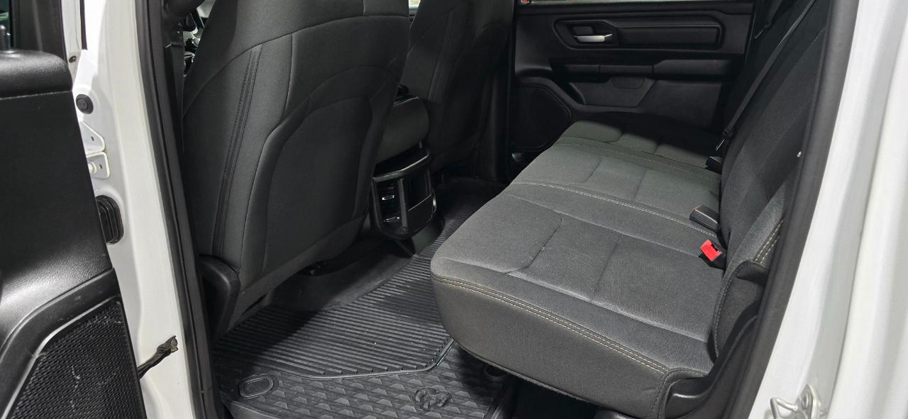 RAM 1500 Tradesman Crew Cab 4WD 2022