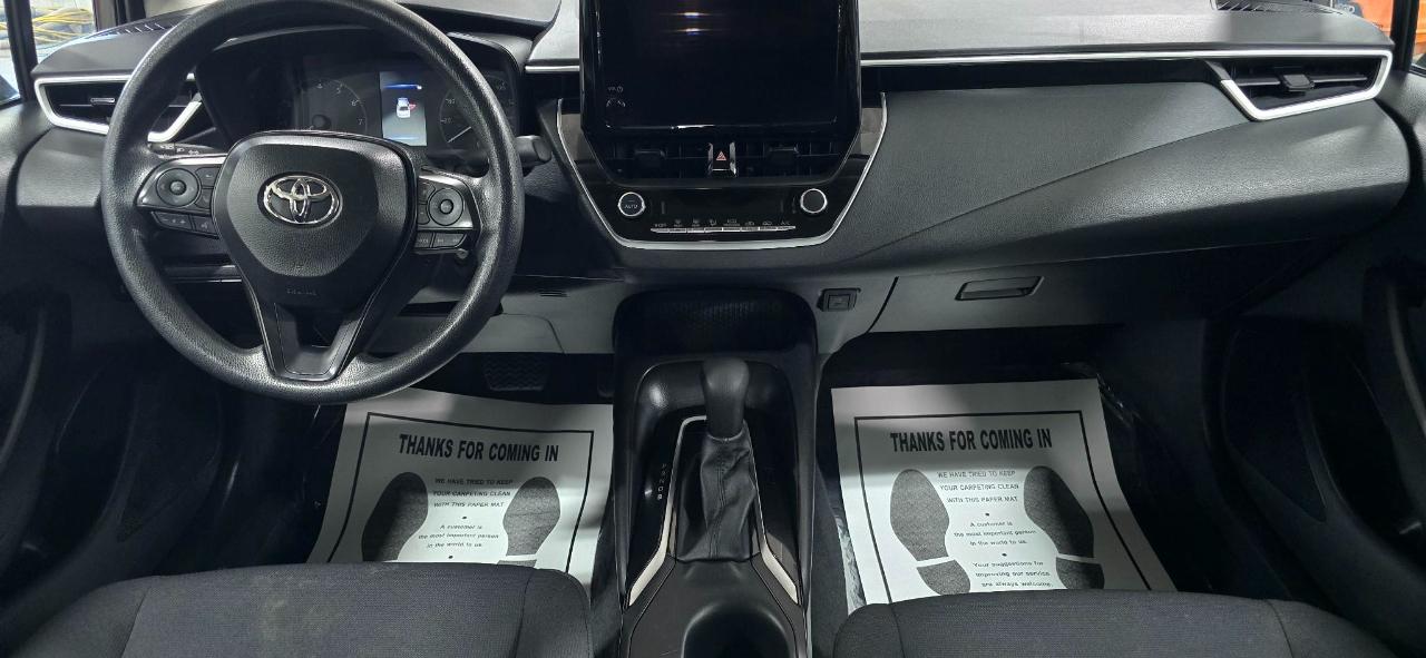 Toyota Corolla LE 2025