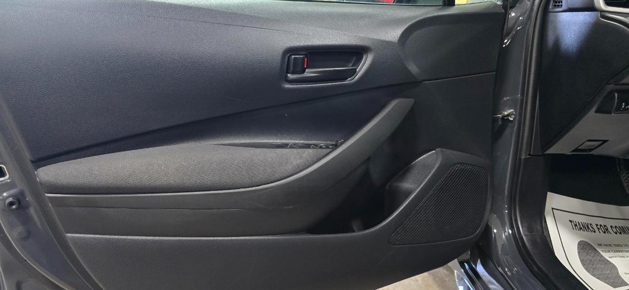 Toyota Corolla LE 2025