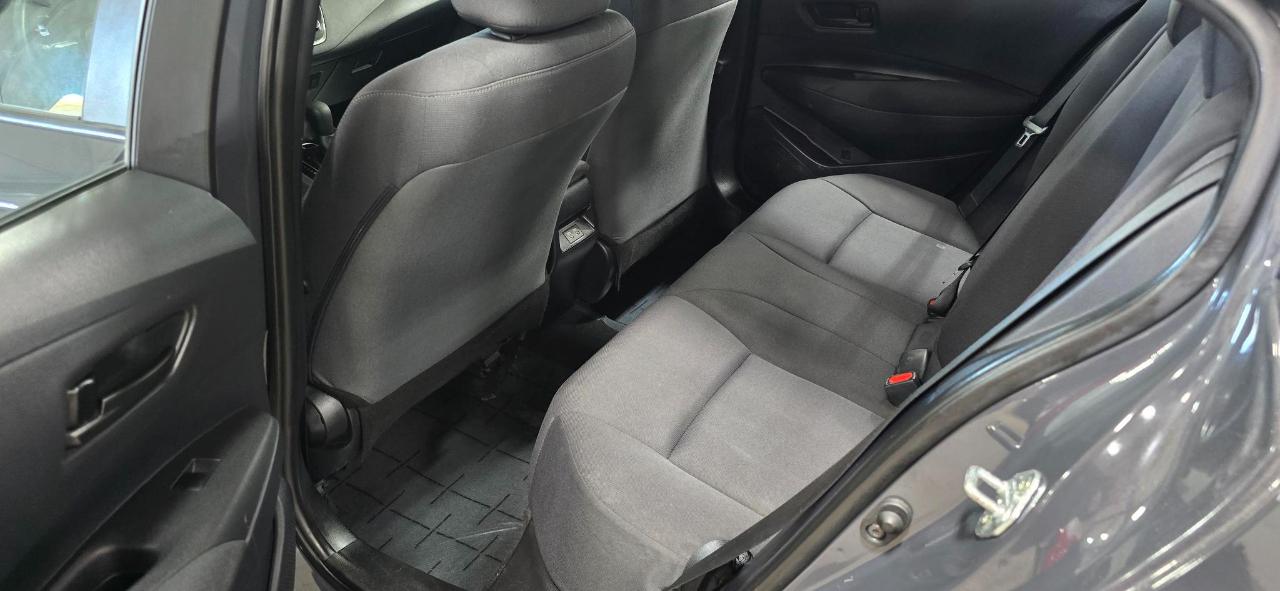 Toyota Corolla LE 2025