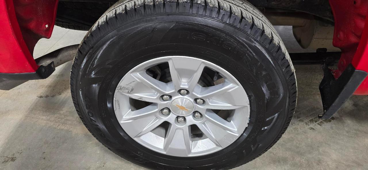 Chevrolet Silverado 1500 LT Crew Cab 4WD 2025