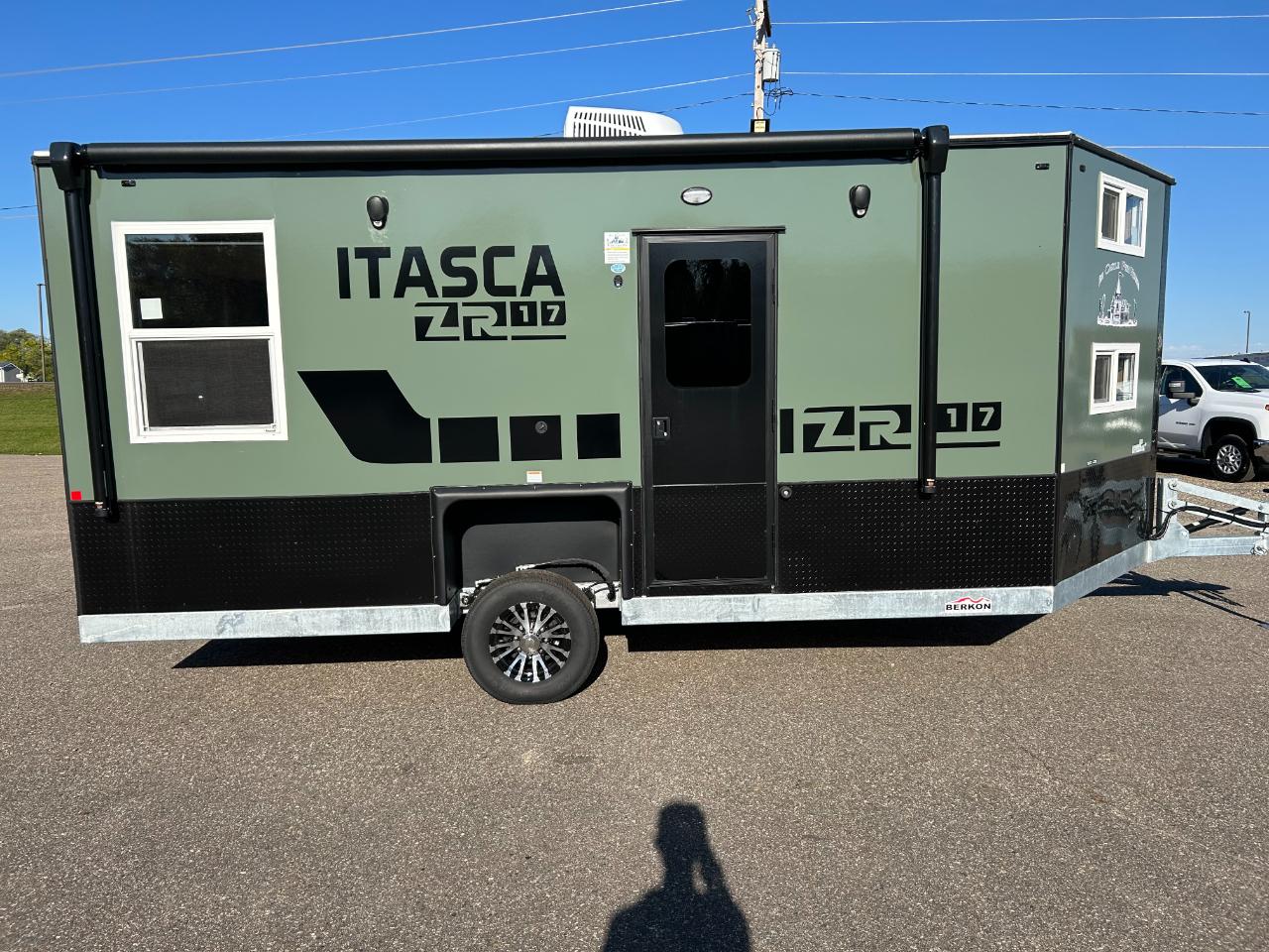Ice Castle 8x17 Itasca ZR-17  2027