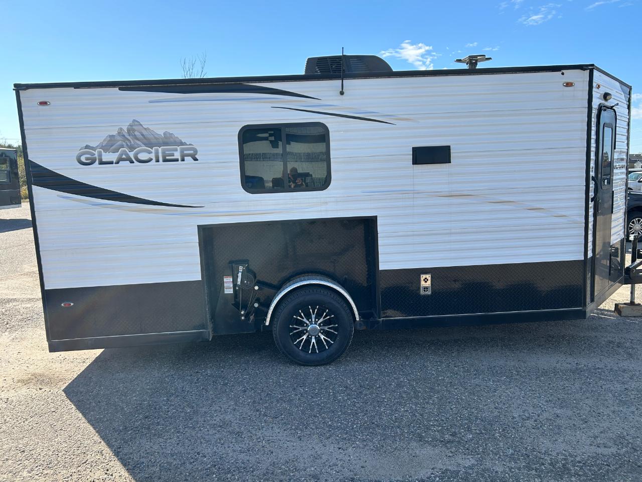 Glacier 16 RD Toy Hauler  2020