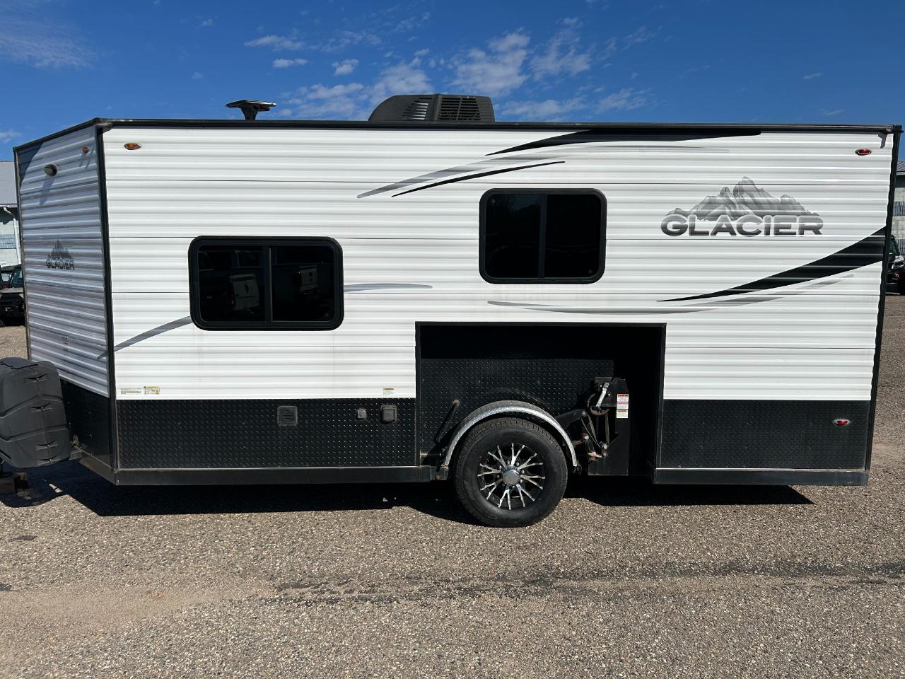 Glacier 16 RD Toy Hauler  2020