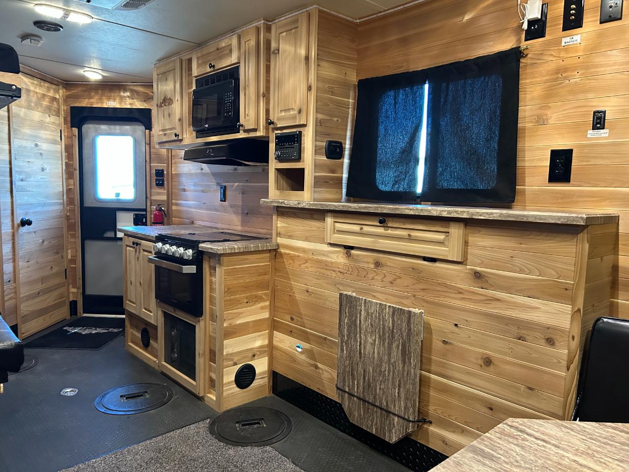 Glacier 16 RD Toy Hauler  2020