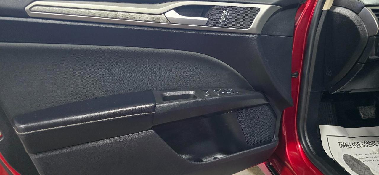 Ford Fusion SE 2020